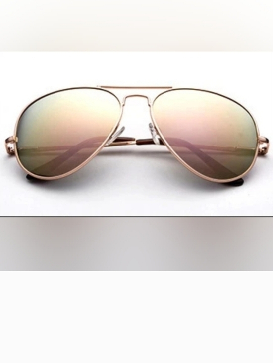Source Unknown Other - Rose Gold & Green Unisex Aviator Adult Sunglasses